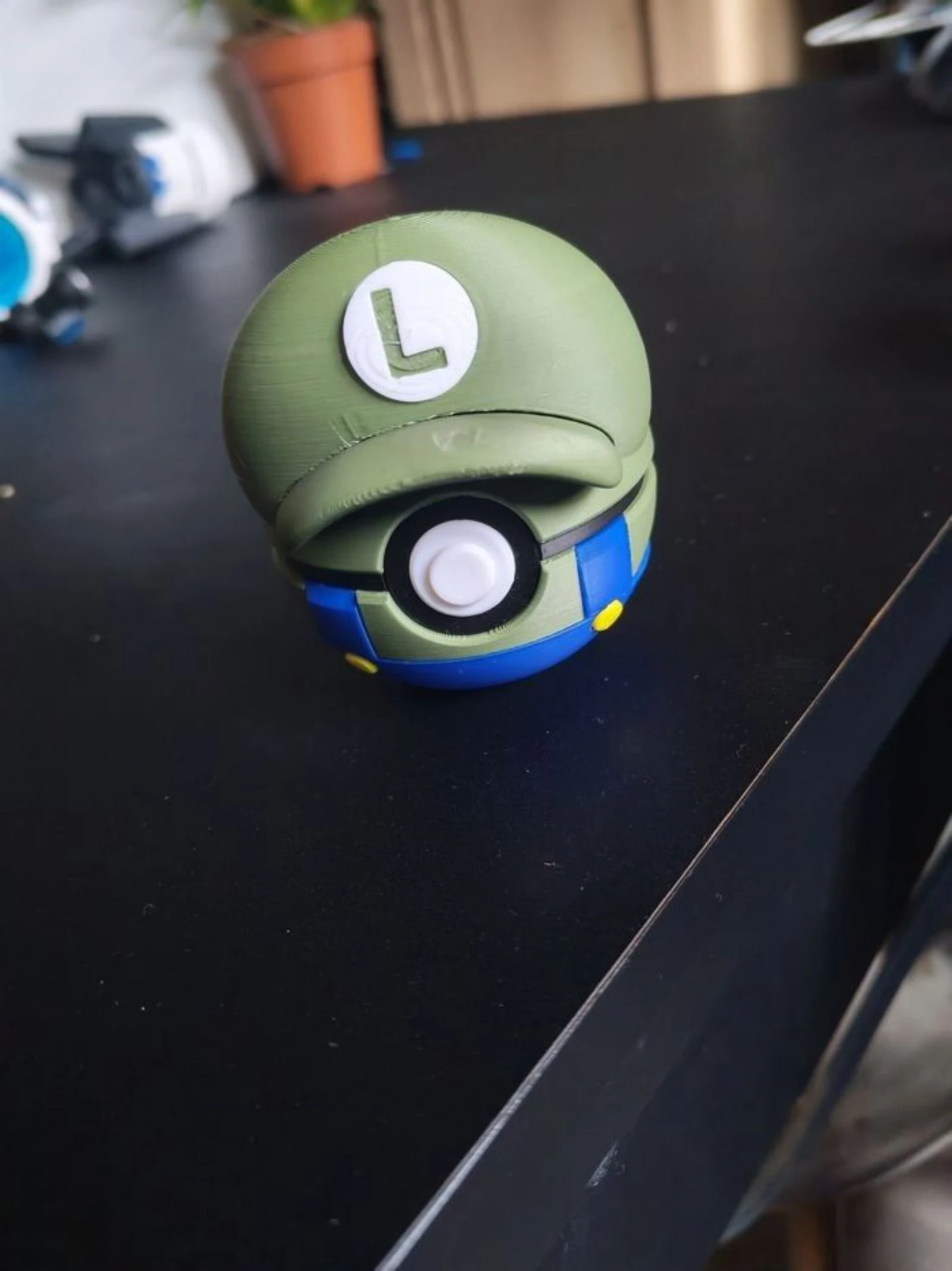 Pokeball Luigi – photo 2